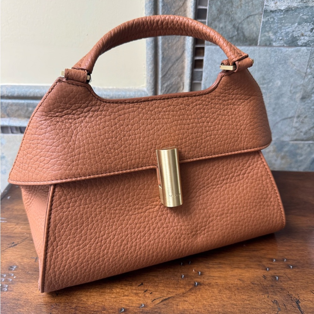 Elegant Brown Leather Handbag